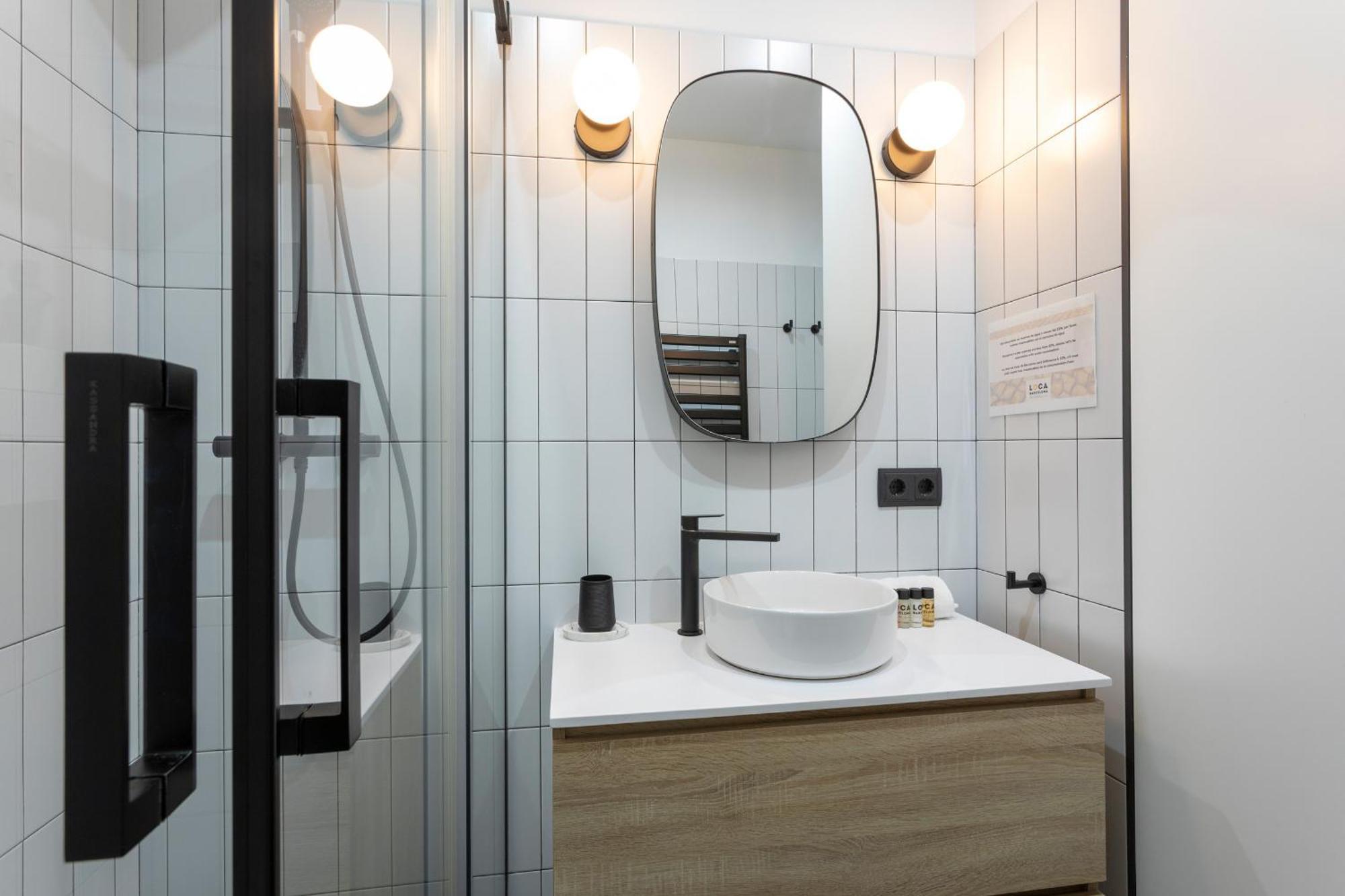 63mal1030 - Beautiful Near The Sagrada * Barcelona