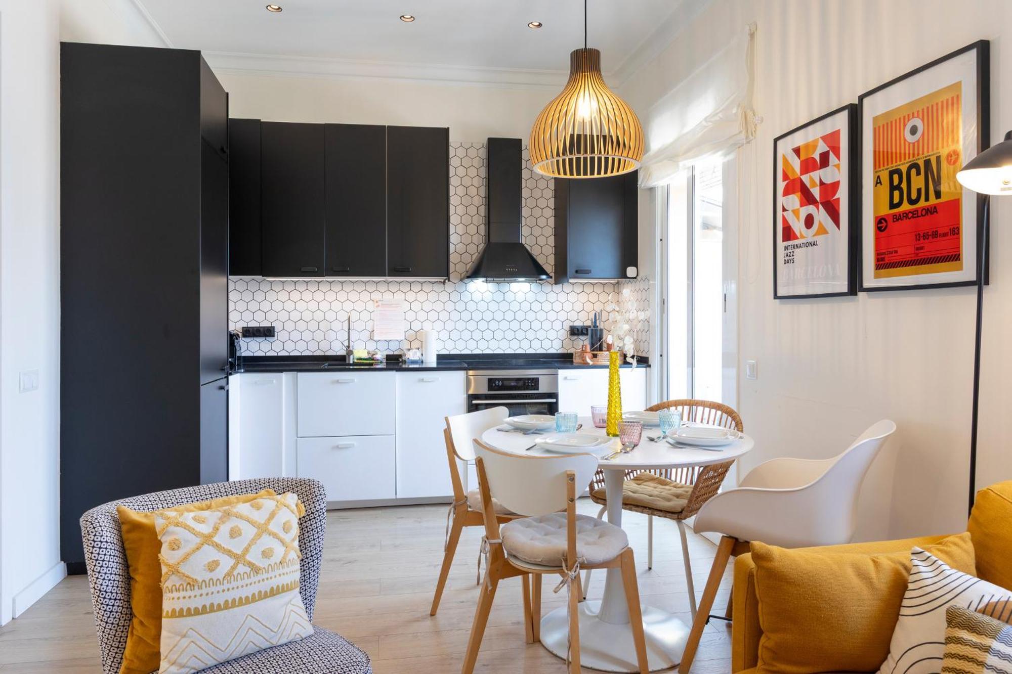 Lejlighed 63mal1030 - Beautiful Near The Sagrada *